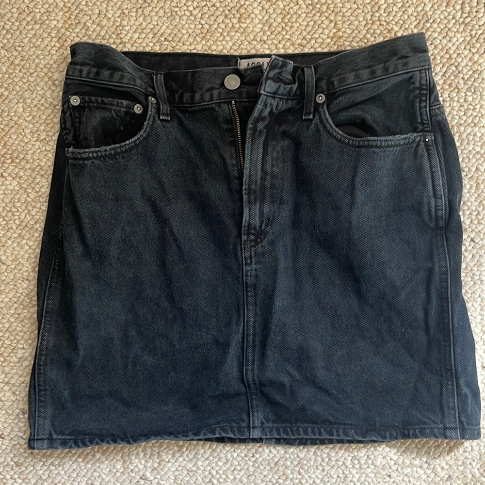 Agolde black jean skirt size 28